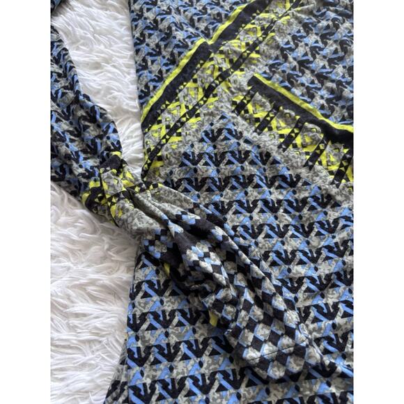 Beautiful Hale Bob women's sz. M knit pattern dress. Soft, comfortable, exc qual - Picture 9 of 11